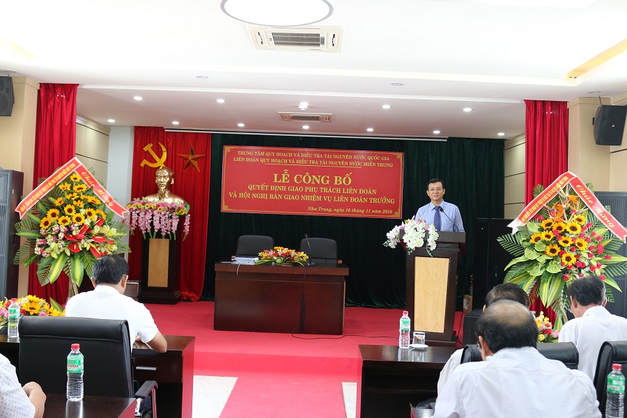 Lễ công bố Quyết định giao phụ trách Liên đoàn và Hội nghị bàn giao nhiệm vụ Liên đoàn trưởng Liên đoàn Quy hoạch và Điều tra tài nguyên nước miền Trung