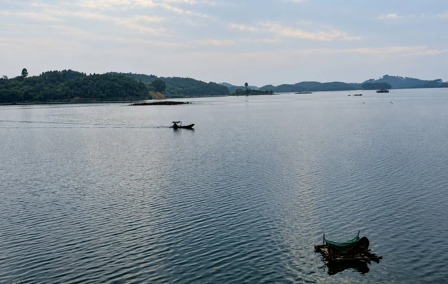 4102-van-hanh-lien-ho-song-hong-dong-bo-giai-phap-bao-dam-an-toan-ha-du-104018-339.webp