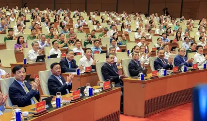 Quán triệt, triển khai thực hiện Nghị quyết Hội nghị Trung ương IV khoá XIV