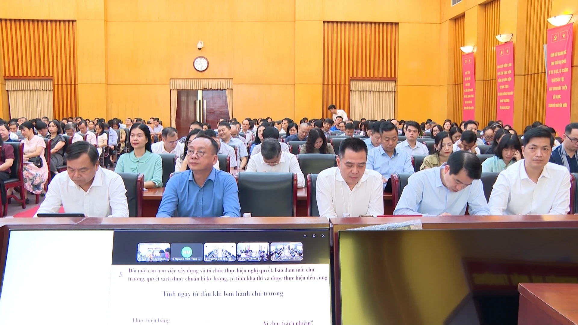 quan-triet-trien-khai-thuc-hien-nghi-quyet-hoi-nghi-trung-uong-iv-khoa-xiv-105841-574.webp