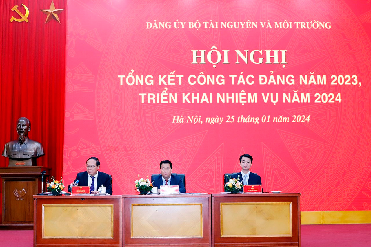 small-20240125-bo-truong-hop-tk-dang-uy-bo-3.jpg