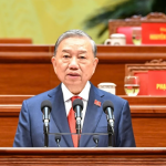 Vững bước dưới cờ Đảng