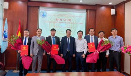 Hội nghị công bố các Quyết định bổ nhiệm lãnh đạo Trung tâm Công nghệ và Dữ liệu tài nguyên nước