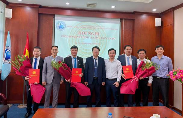 Hội nghị công bố các Quyết định bổ nhiệm lãnh đạo Trung tâm Công nghệ và Dữ liệu tài nguyên nước