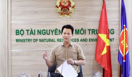 Báo cáo Bộ trưởng Đặng Quốc Khánh về việc hoàn thiện dự án Luật Tài nguyên nước (sửa đổi)